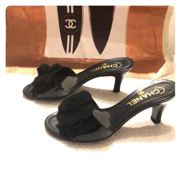 chanel kitten heel sandals